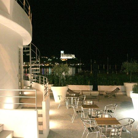 Piccolo Hotel Del Lido Леричі Екстер'єр фото