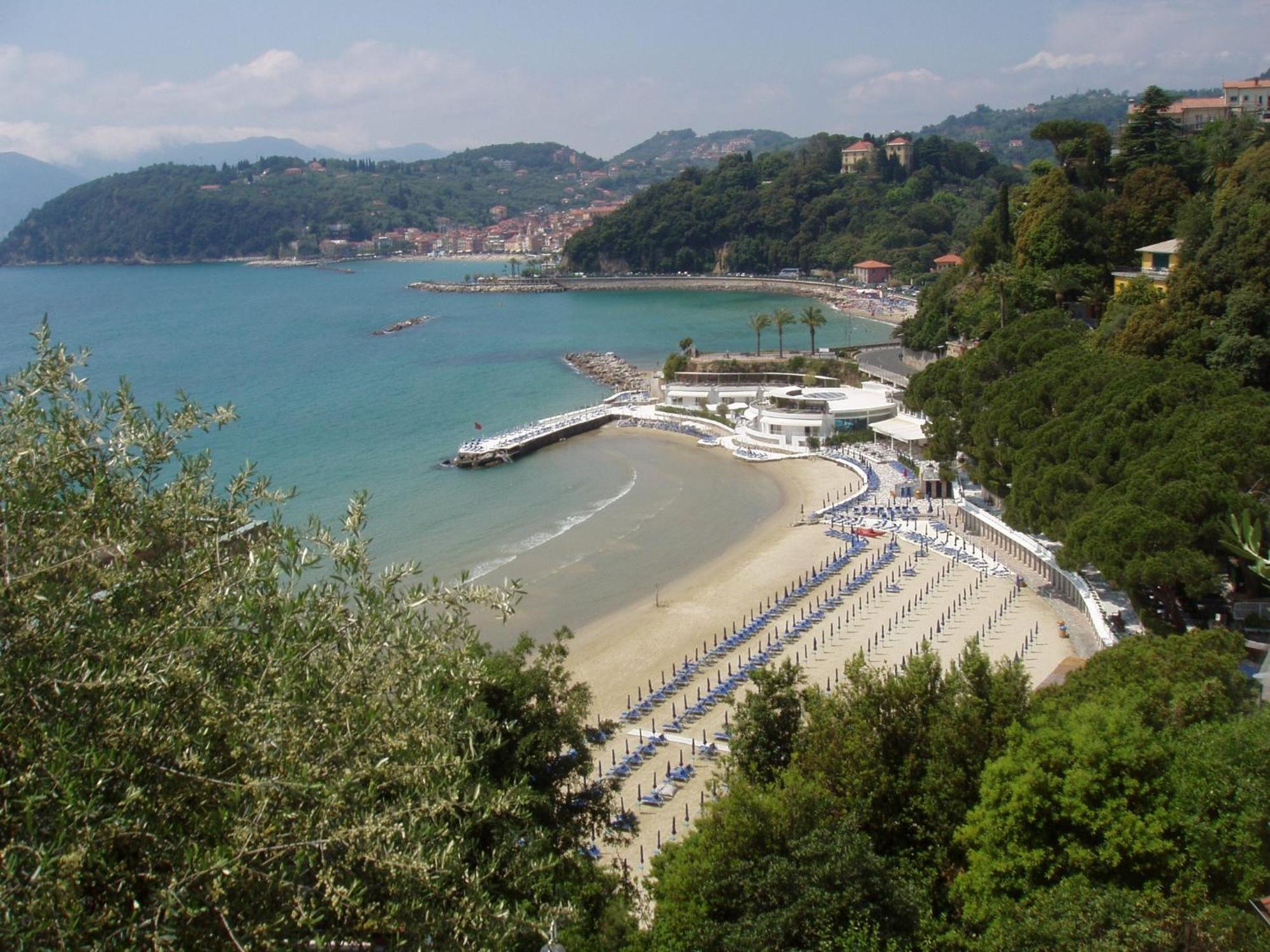 Piccolo Hotel Del Lido Леричі Екстер'єр фото